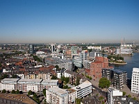 008 : Düsseldorf, Medienhafen, Stadttor, von oben